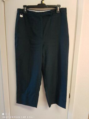 Women's Liz Claiborne Golf Cool Max Crop Pants Size 12